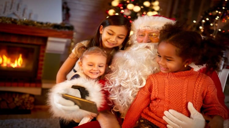 Funny New York Christmas Instagram Captions