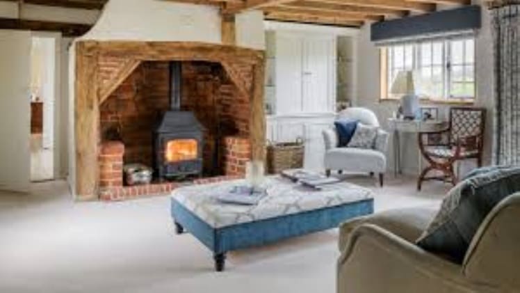Design Your Dream Home with This Versatile Cream Rug