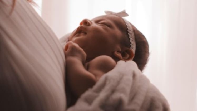 Top Breastfeeding Accessories Every New Mum Needs