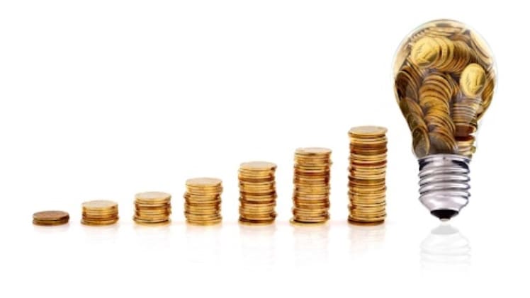 How Energy Efficiency Benefits Your Wallet and the Environment