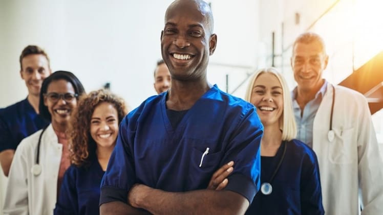 A Doctor’s Perspective: Navigating Healthcare Staffing Solutions