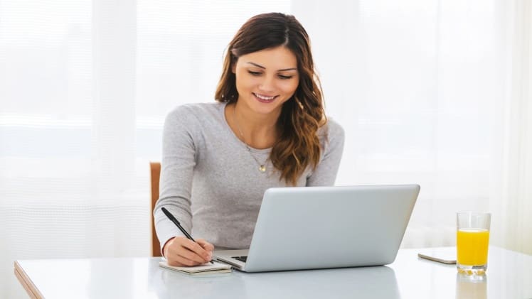 Top 5 Tips for Freelancers to Grow Their Online Presence