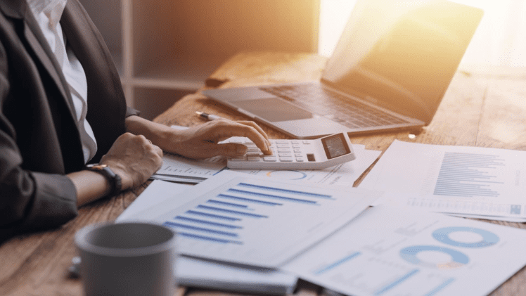 Navigating Through the Shadows: Understanding and Preparing for a Recession – Kavan Choksi