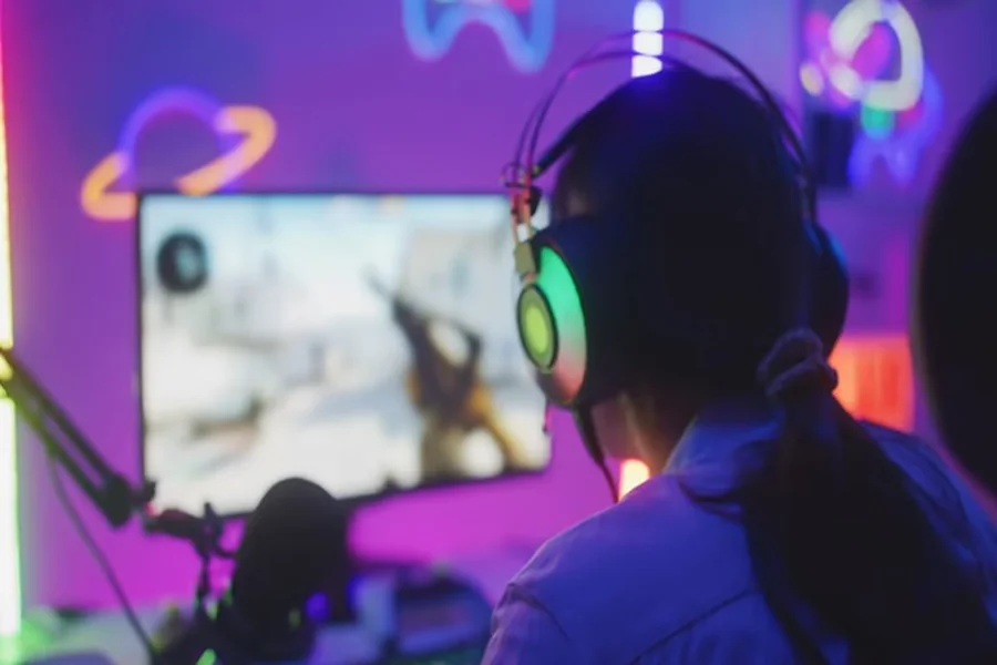 How Online Gaming Became a Billion-Dollar Industry Online Gaming